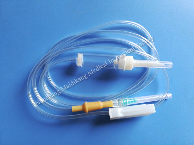 一次性使用输液器
